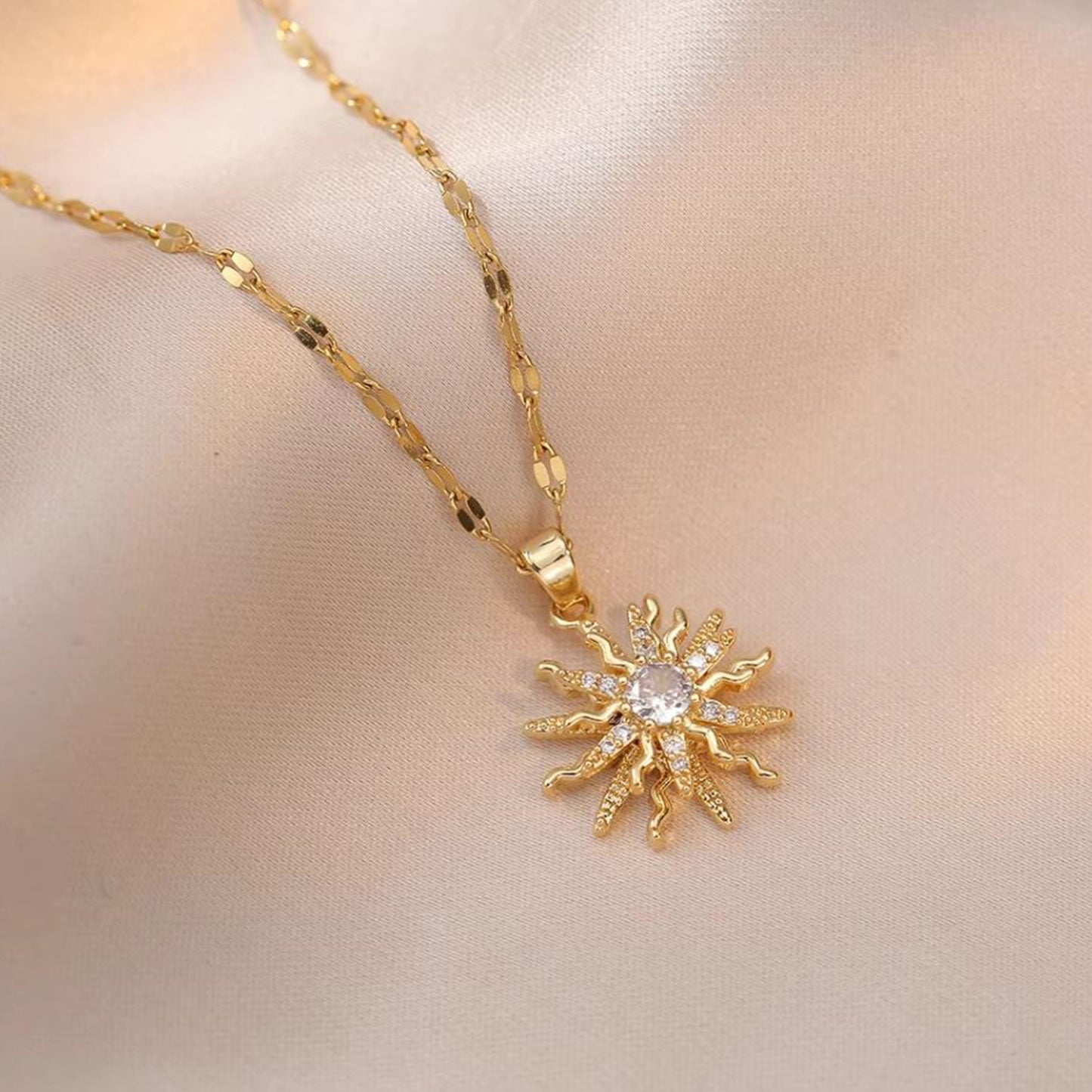 Rotating Flower Pendant Stainless Steel Chains Antique Gold Necklaces Jewelry, Women